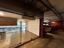 Breadtalk (D19), Warehouse #550940141